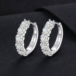 Helloice Moissanite Hoop Earrings in S925 Sterling Silver